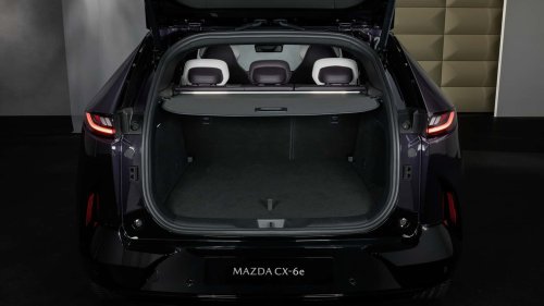 Mazda CX-6e, el SUV ultra tecnológico que desafía a Tesla