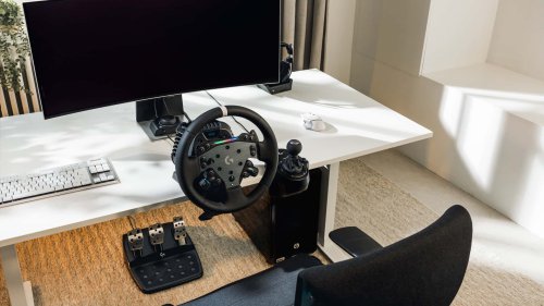 Logitech's New Steering Wheel Is For Serious Sim Racers. We Got a Hands-On Look