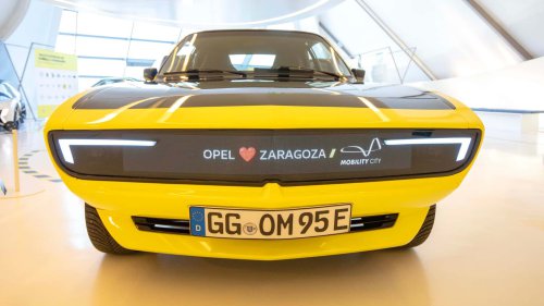 Opel y Zaragoza, una historia de amor a lo largo de cuatro décadas