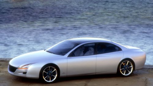 Peugeot, This Beautiful Peugeot Was Pininfarina's Forgotten French Luxury Sedan