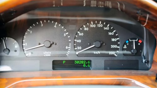 Exklusiver Range Rover mit Arden-AR3-Umbau und B4-Panzerung