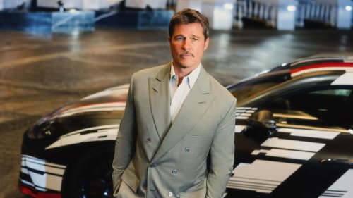 Mercedes-AMG GT, La Mercedes-AMG GT Coupé 4 portes est présentée en avant-première avec Brad Pitt