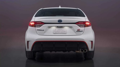 ‘Not Y’all Using the Mirror Like a Glass Slipper:’ Toyota Driver Hits Parked Car. Then the Victim Tracks Him