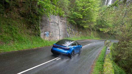 Alpine A390 GT 2026, al volante del nuevo puntal tecnológico de la firma francesa