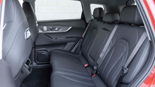 EBRO s700 HEV 2026: conducimos el híbrido deseado