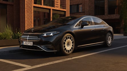 Mercedes-Benz, Mercedes-Benz EQS, 2027 Mercedes-Benz EQS Revealed: Familiar Design Hides New Platform