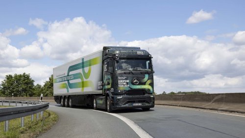 Mercedes-Benz, Mercedes-Benz Trucks élargit sa gamme eActros