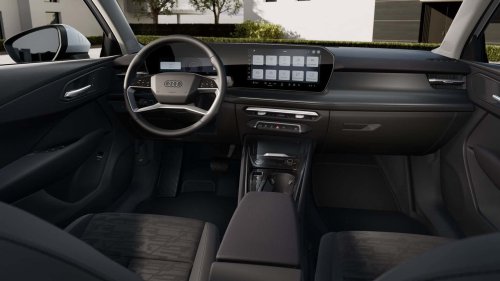 Apakah Model Dasar Audi Q3 Ini Terlihat Cukup Mewah?