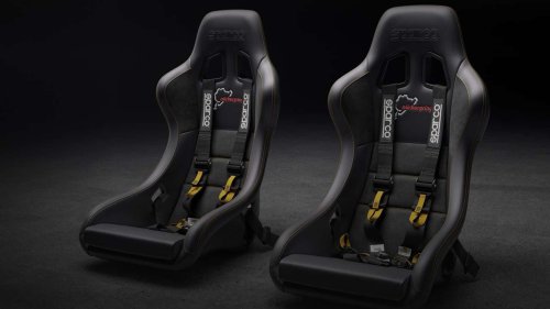 Sedan Cina Ini Lebih Cepat daripada Semua Supercar di Nurburgring