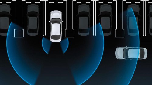 Driver Doesn’t Do Suspension Refresh Before Taking Lexus GS 300 Out of Storage. He Instantly Regrets It