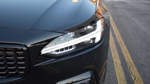 Volvo V90 Sudah Mati dan Menyalahkan SUV