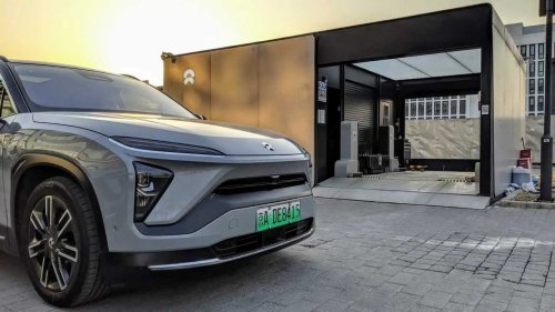 Le défi de la voiture électrique se joue désormais sur la recharge et le remplacement des batteries