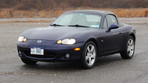 'What the [Expletive] Is That?:' Customer Complains Car is 'Shaking Like Crazy.' Then His Mechanic Takes a Closer Look At The Tire