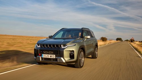 Desde 23.800 € y con motor de gasolina, híbrido o eléctrico. Con el KGM Torres, tú decides