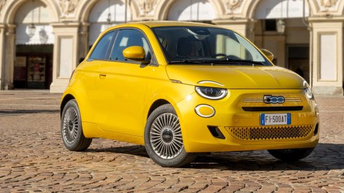 Fiat, Fiat 500 Baru dengan Mesin Bensin Tidak Pernah Terburu-buru