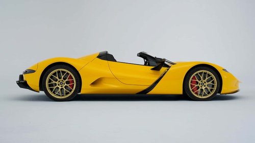 Venus du Japon, ce roadster affiche presque 2 000 CV et passe de 0 à 100 km/h en 1,78 seconde.