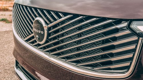 ‘Keep That In Mind:’ Is the Volvo XC40 the ‘Ultimate Girl Car’? This Owner Has Thoughts