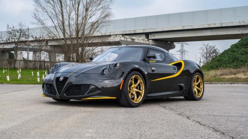 769 kg y 335 CV: la prueba del Alfa Romeo 4C más especial de la historia