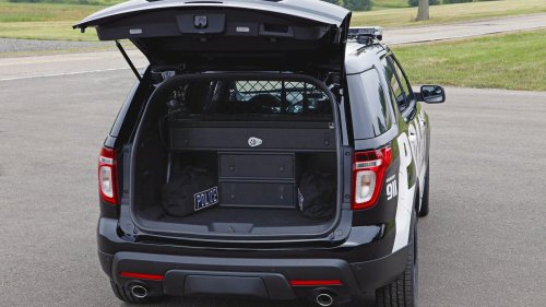 'Guessing It's a Ford Explorer:' Woman Says People Always Think She's a Cop. Why Does She 'Love' It?