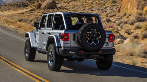 Chrysler, Jeep, Dead: Chrysler And Jeep's Plug-In Hybrids