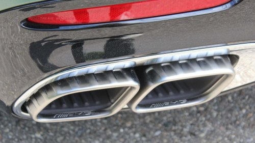 Mercedes, CEO Mercedes Khawatir Industri Mobil Eropa Akan 'Runtuh'