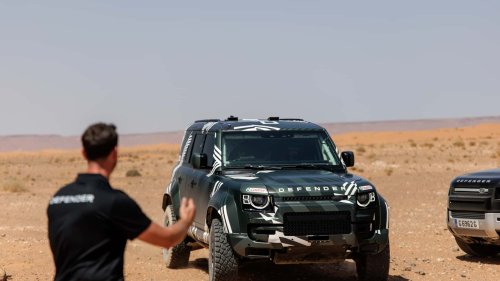 Land Rover, Rover, Auf der Jagd nach dem Land Rover Defender für die Rallye Dakar