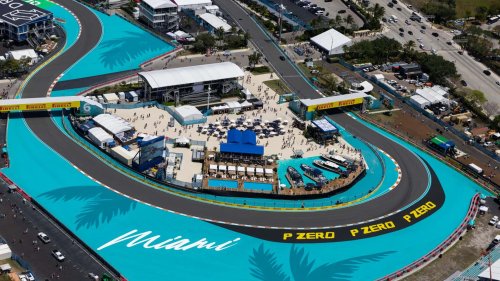 McLaren, I Drove A McLaren On Miami's F1 Track. It's Not What It Looks Like On TV