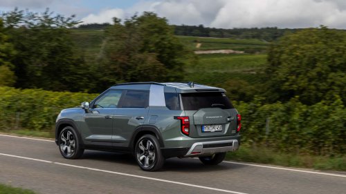 KGM Torres HEV 2025, conducimos el SUV híbrido coreano de moda