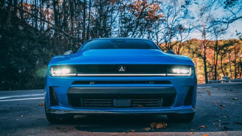 If A New Dodge Charger V8 Happens, It Has To Be A Hellcat