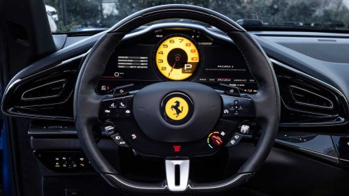 Ferrari-Chef: Touch-Bedienung kostet nur halb so viel wie physische Tasten