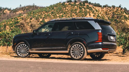 Hyundai Recalls 47,000 Palisade SUVs For Seat Belt Issue