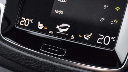 Volvo, Woman Learns She Has to Pay to Remote Start 2017 Volvo XC90. Then Mechanic Husband FInds Cheaper Fix