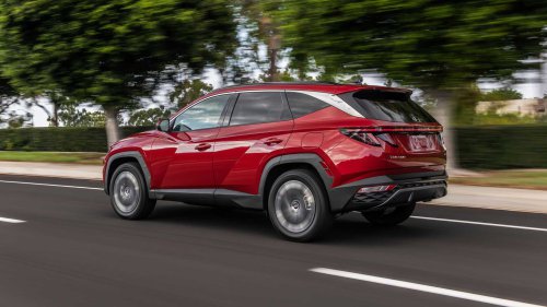 Hyundai | Hyundai Tucson | 'What On God’s Green Earth Does That Do?:' Mechanic Puts a New Hyundai Tucson on a Lift. Then He Notices a Curious Design Change