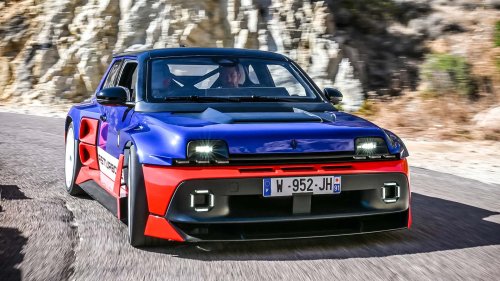 Renault, So scharf sieht der Renault 5 Turbo 3E im Alltag aus