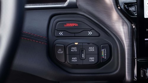 Aquí está el nuevo Ram 1500 SRT TRX de 777 CV. ¡El 'Rex' ha vuelto!