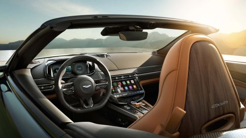 Les Aston Martin Volante fêtent leurs 60 ans et célèbrent ainsi
