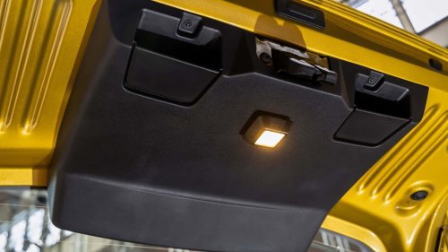 Dacia, Dacia Sandero, les changement à l'intérieur et au niveau du coffre avec le restylage
