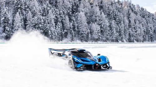 Bugatti Took Its Best Hypercars Ice Drifting. It's Pure Cinema