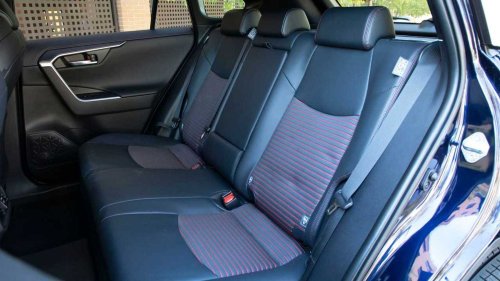 Suzuki, Suzuki Across: precio rebajado y más potencia en este SUV etiqueta 0