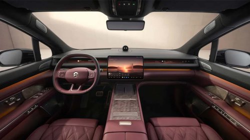 NIO, Nio ES8 Bertujuan Menjadi Raja Penukar Baterai Mewah