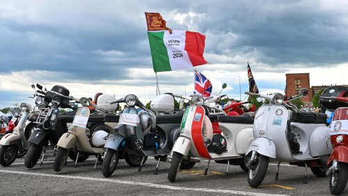 Citroën, Los scooters antiguos tomarán Goodwood en el 80 aniversario de Vespa