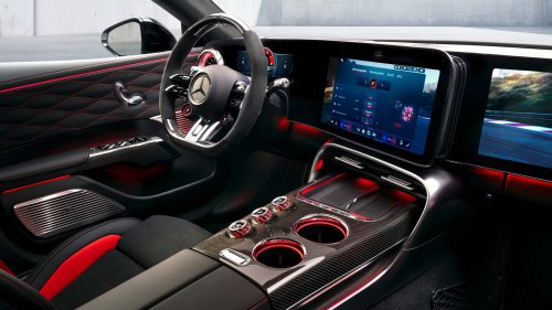 Mercedes-AMG GT Viertürer: Erste Bilder vom Cockpit