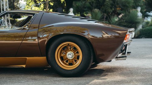 Lamborghini zeigt herrlich restaurierten Miura SV von 1972