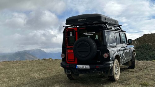El INEOS Grenadier se convierte en un todoterreno para emergencias