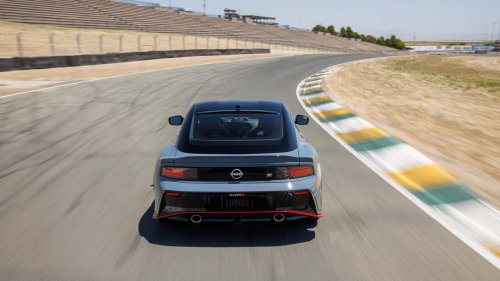 Nissan Z Nismo Akhirnya Mendapatkan Versi Manual