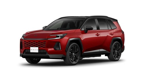 Le nouveau Toyota RAV4 PHEV fait ses débuts au Japon, aussi en GR SPORT