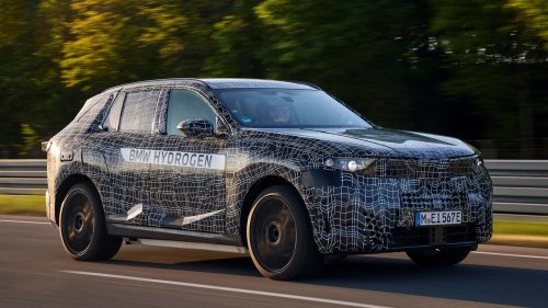 BMW dévoile le X5 à hydrogène, avec un plein en 4 minutes