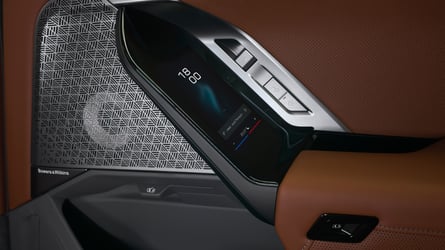 BMW, BMW's Flagship Sedan Gets A Big Interior Upgrade And More EV Range