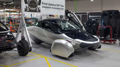 Le véhicule électrique solaire Aptera entre en production