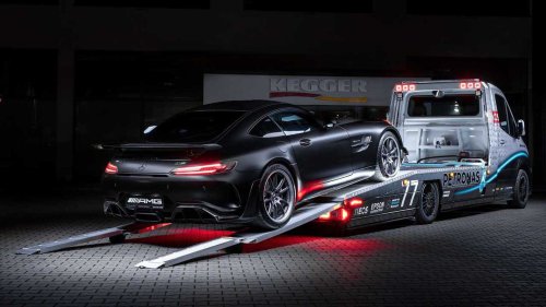 'This Happened To Me!': L.A. Woman Gets T-Boned Leaving Whole Foods. Then ‘Bandit Towers’ Pose as AAA